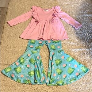 Toddler Ruffle Girl Frog Outfit